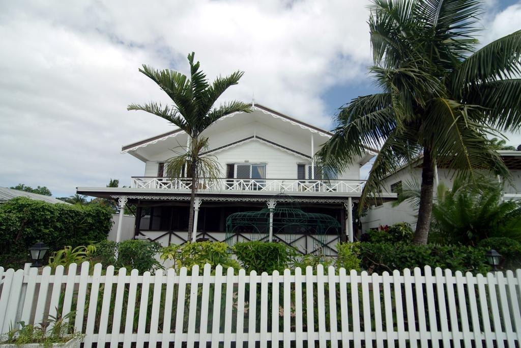 海景餐厅山林小屋 努库阿洛法 外观 照片